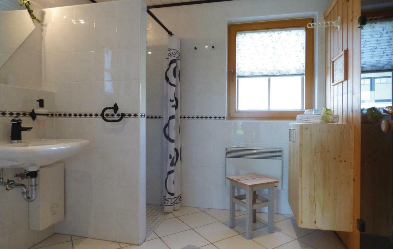 Amazing Home In Koerperich-Obersgegen With Sauna Bagian luar foto